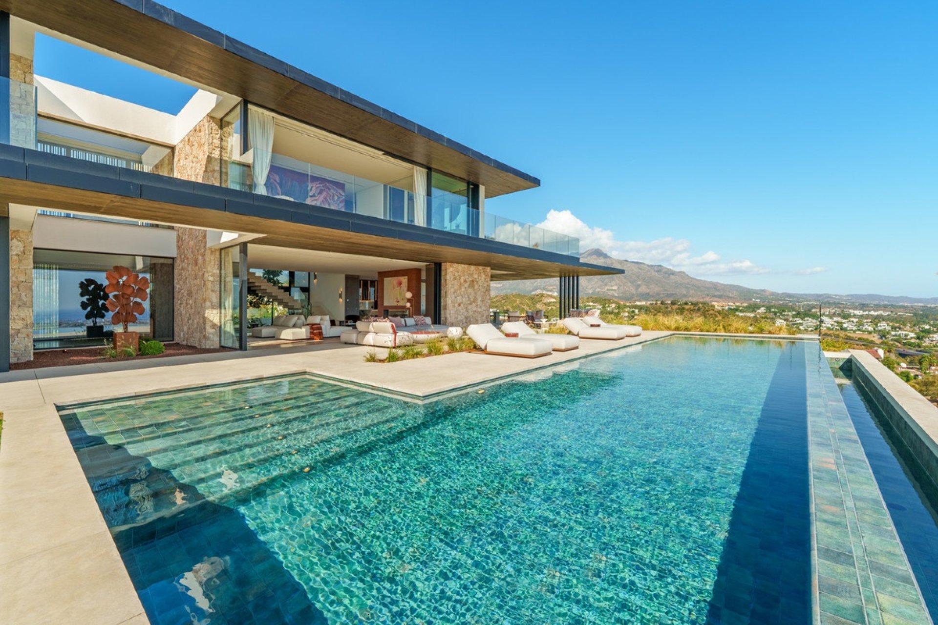 Resale - Villa - Benahavís - Benahavís Centro