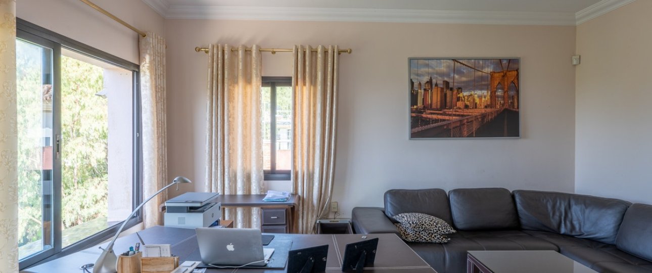 Resale - Villa - Benahavís - Benahavís Centro