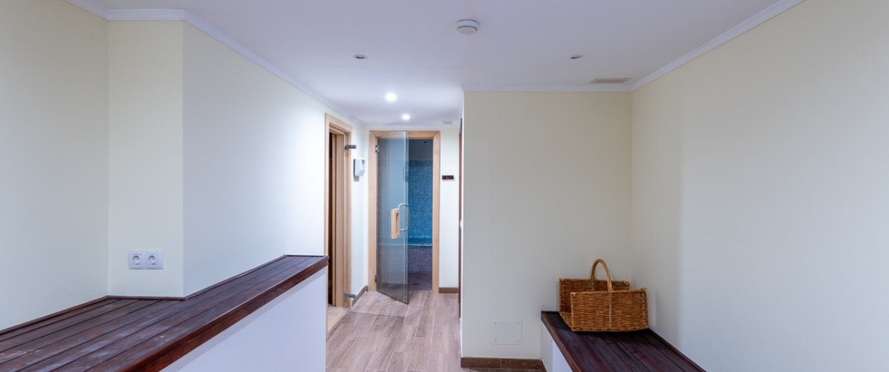 Resale - Villa - Benahavís - Benahavís Centro