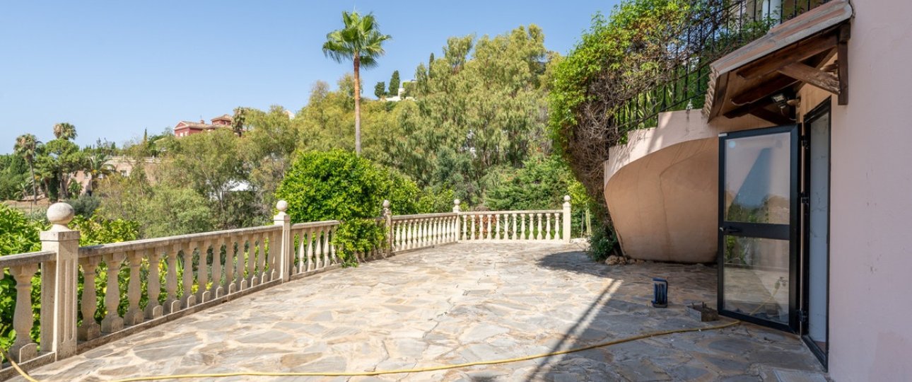 Resale - Villa - Benahavís - Benahavís Centro