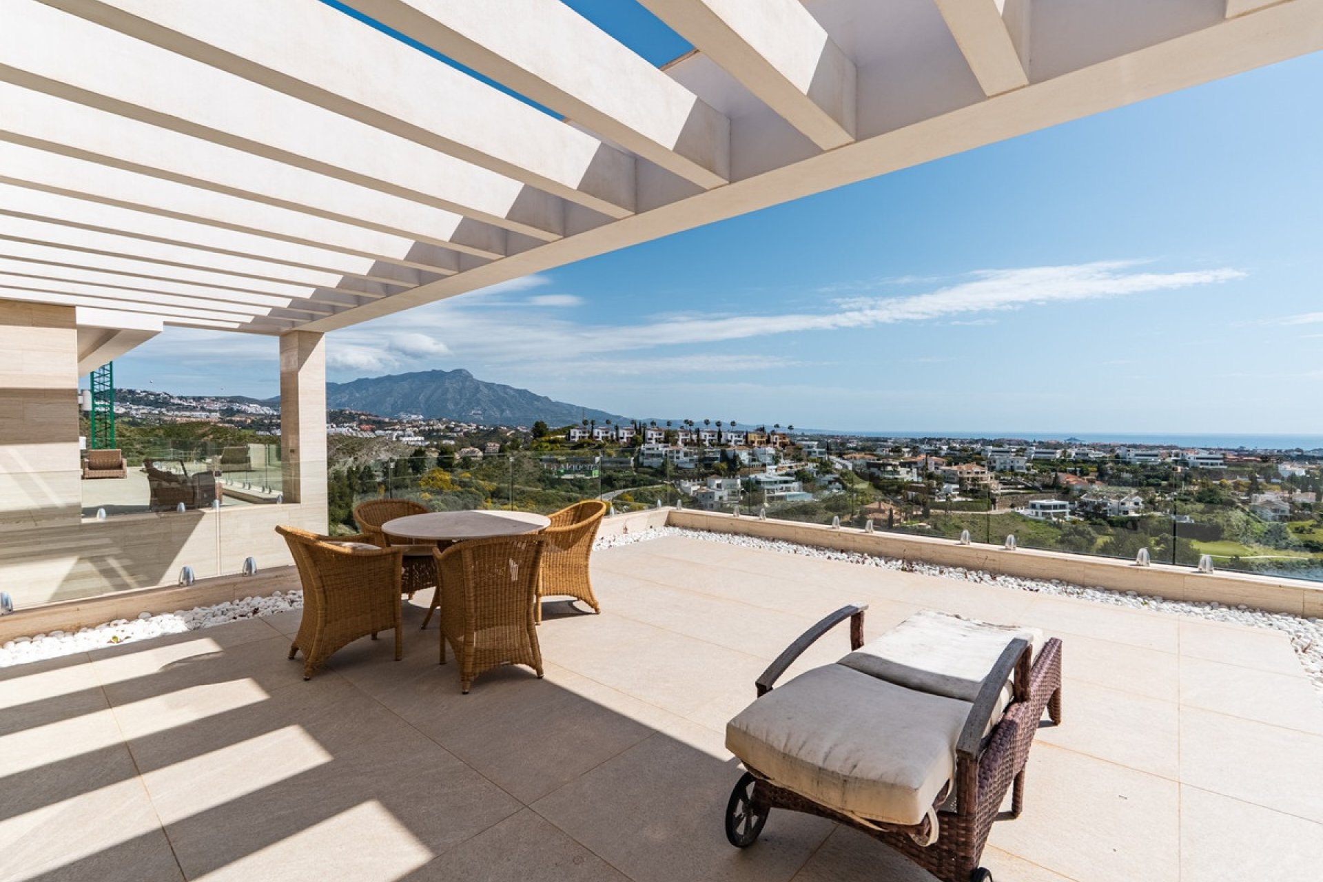 Resale - Villa - Benahavís - Benahavís Centro