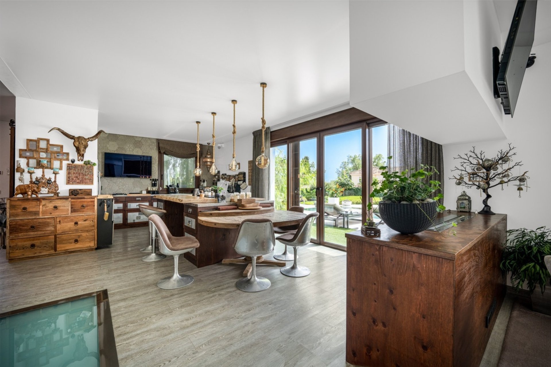 Resale - Villa - Benahavís - Benahavís Centro