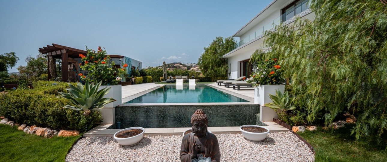 Resale - Villa - Benahavís - Benahavís Centro