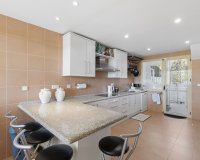 Resale - Villa - Benahavís - Benahavís Centro