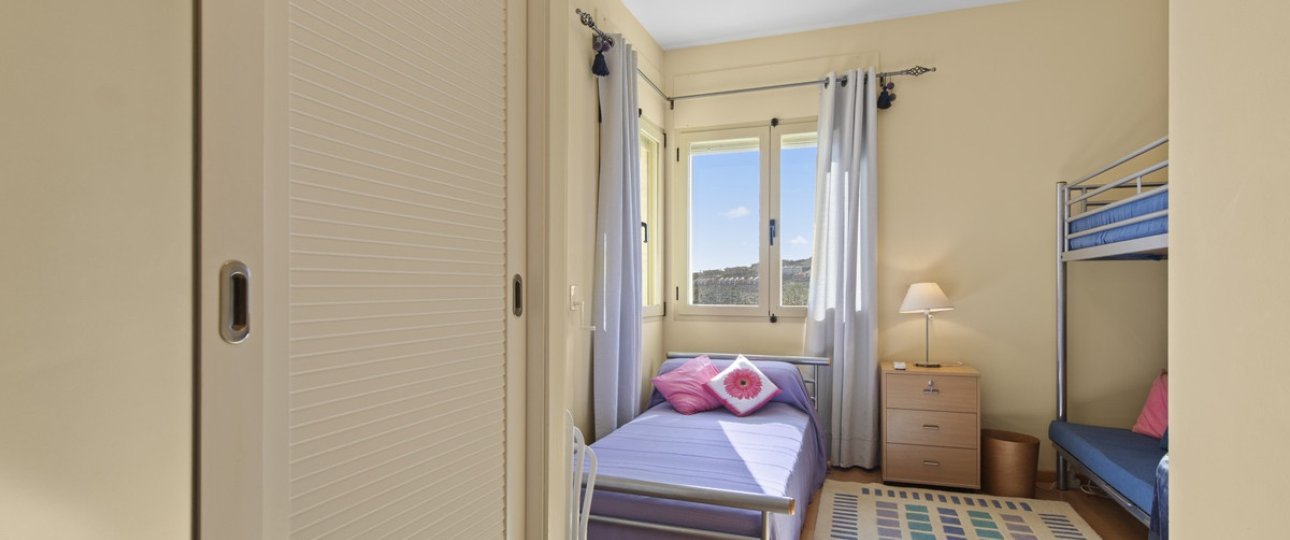 Resale - Villa - Benahavís - Benahavís Centro