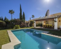 Resale - Villa - Benahavís - Benahavís Centro