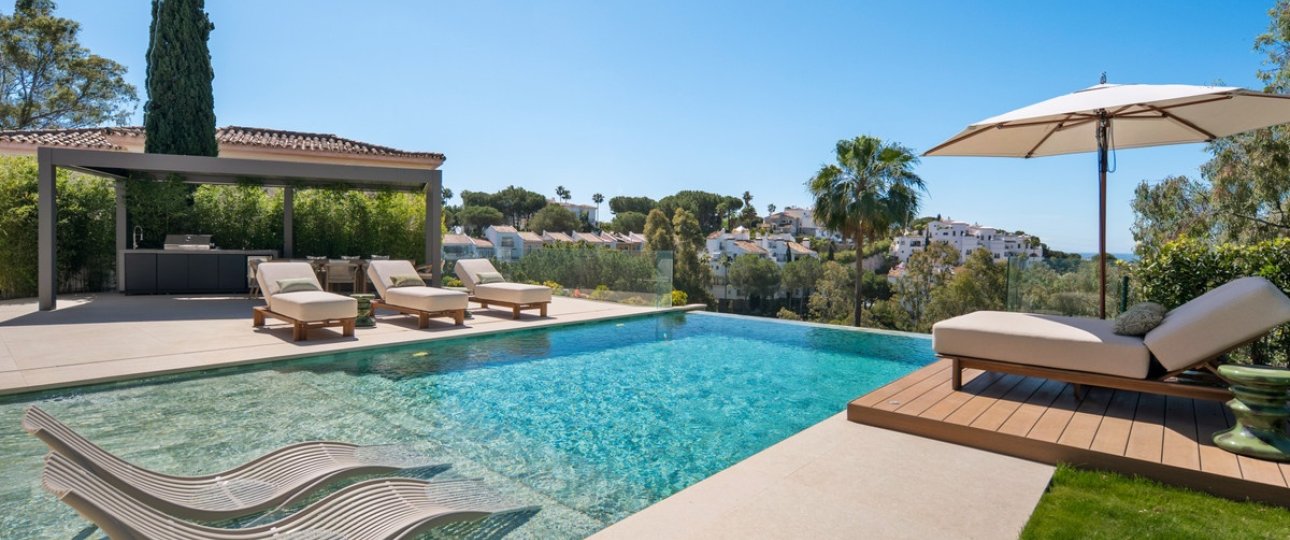 Resale - Villa - Benahavís - Benahavís Centro