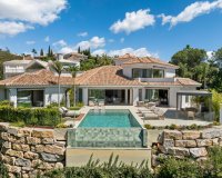 Resale - Villa - Benahavís - Benahavís Centro