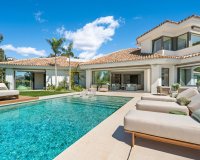 Resale - Villa - Benahavís - Benahavís Centro