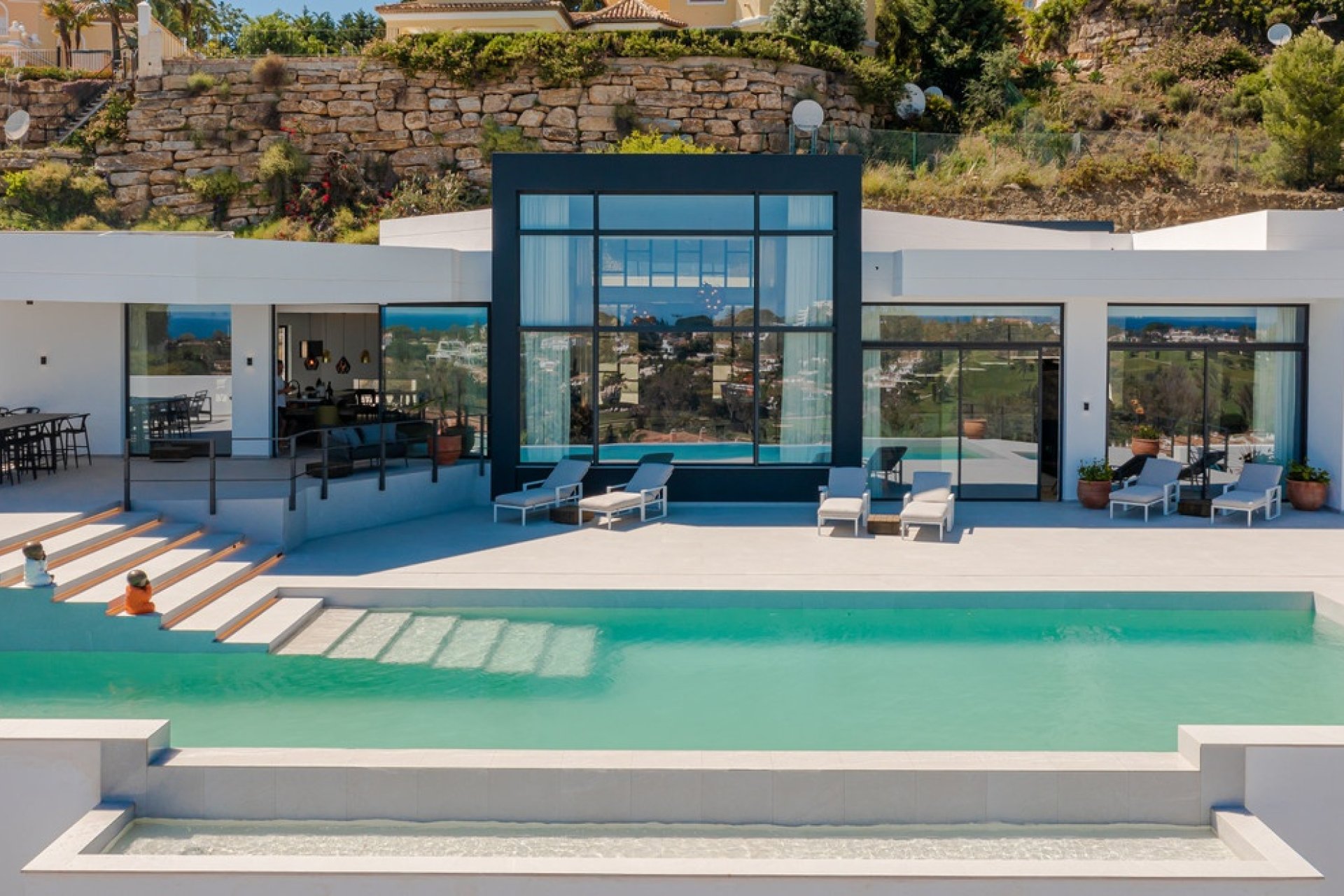 Resale - Villa - Benahavís - Benahavís Centro