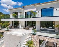 Resale - Villa - Benahavís - Benahavís Centro