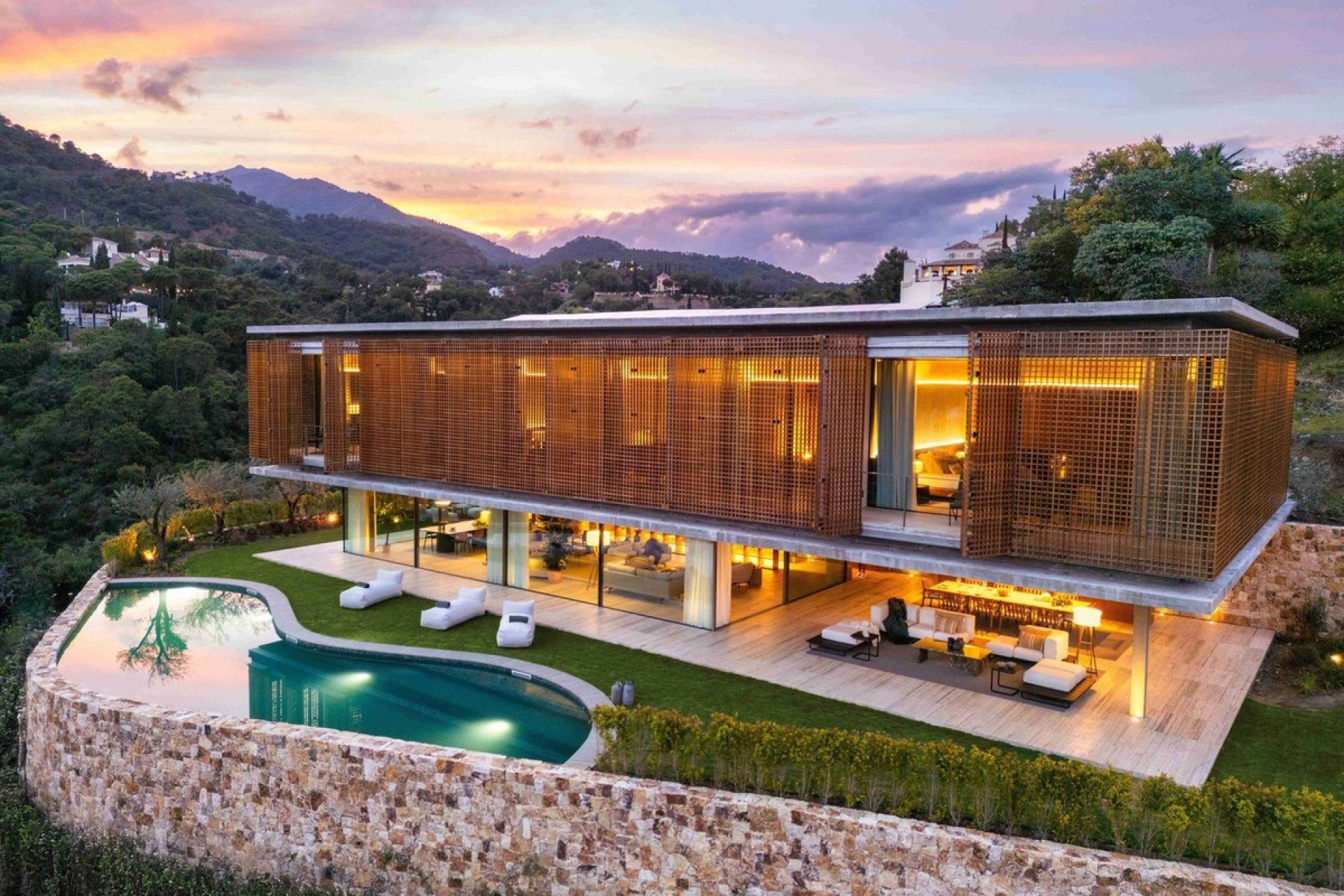 Resale - Villa - Benahavís - Benahavís Centro