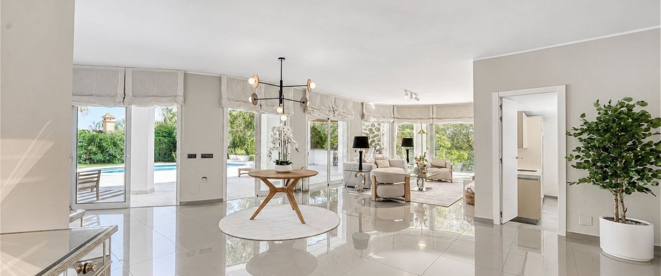 Resale - Villa - Benahavís - Benahavís Centro