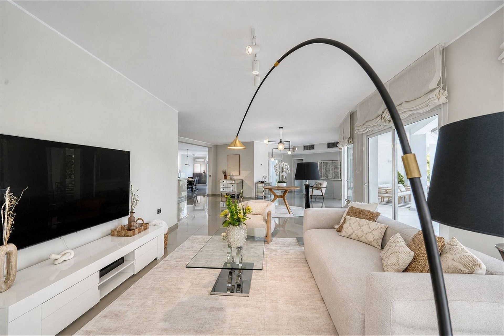 Resale - Villa - Benahavís - Benahavís Centro