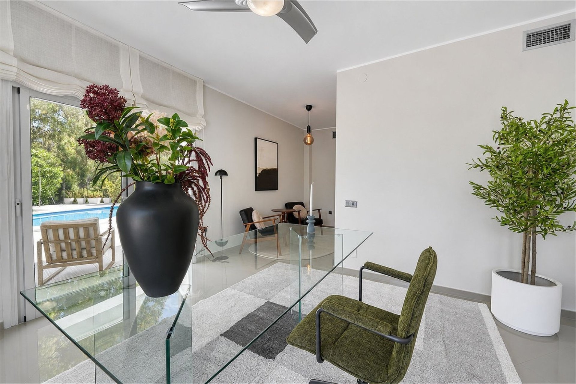 Resale - Villa - Benahavís - Benahavís Centro