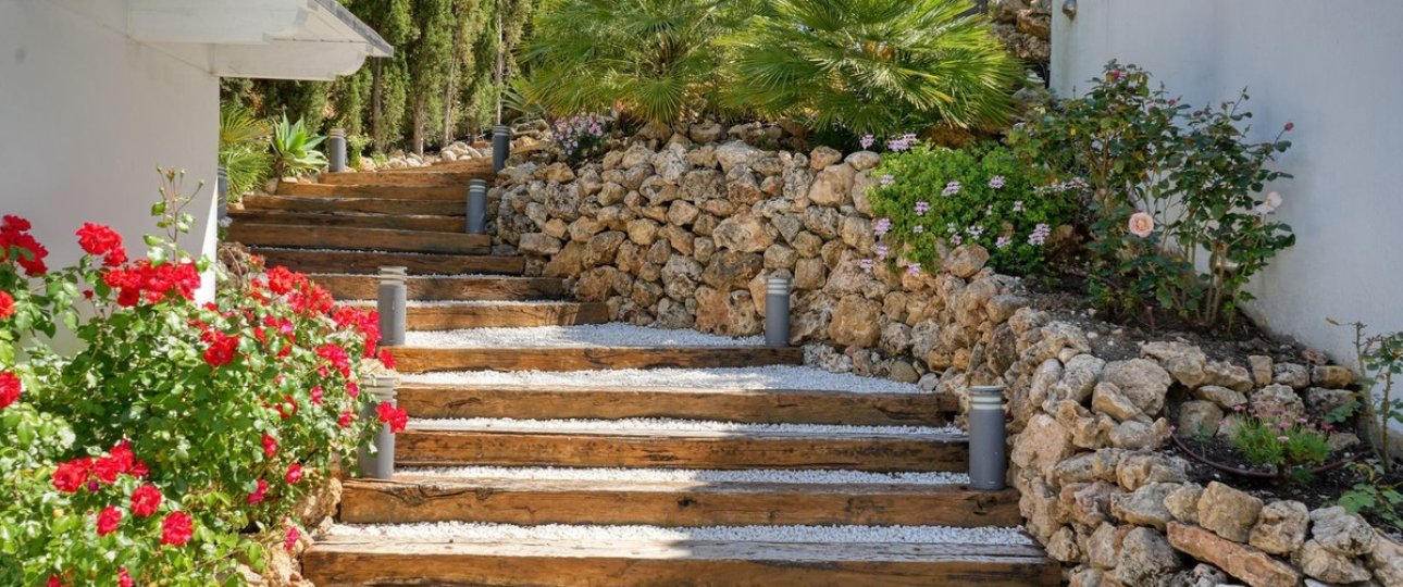 Resale - Villa - Benahavís - Benahavís Centro