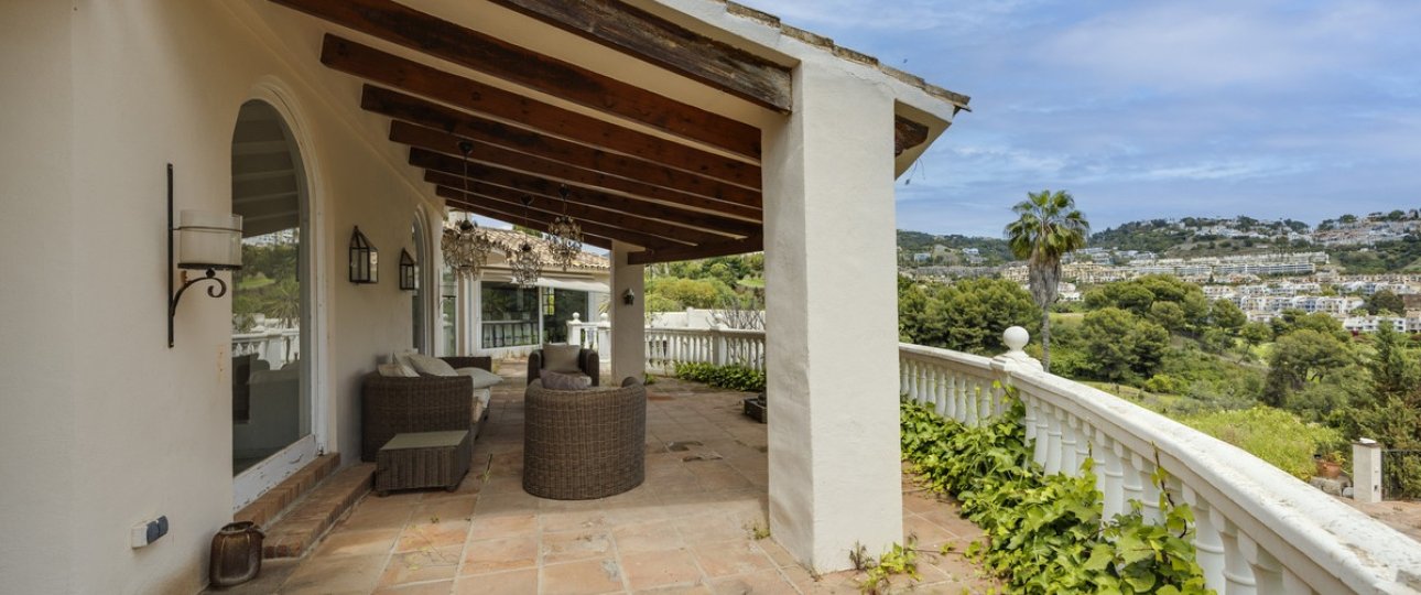 Resale - Villa - Benahavís - Benahavís Centro