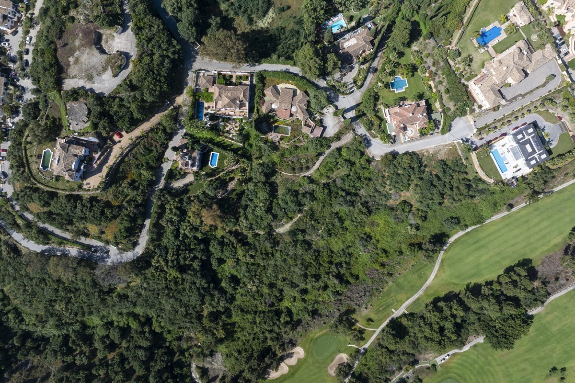 Resale - Villa - Benahavís - Benahavís Centro