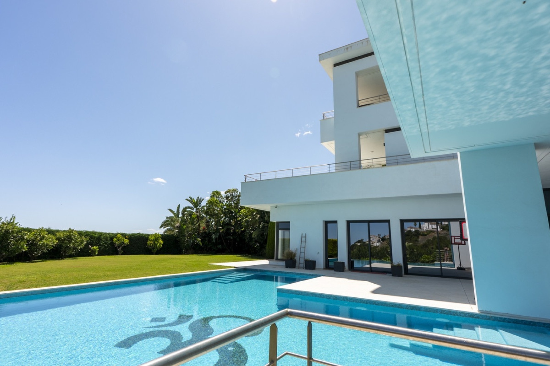 Resale - Villa - Benahavís - Benahavís Centro