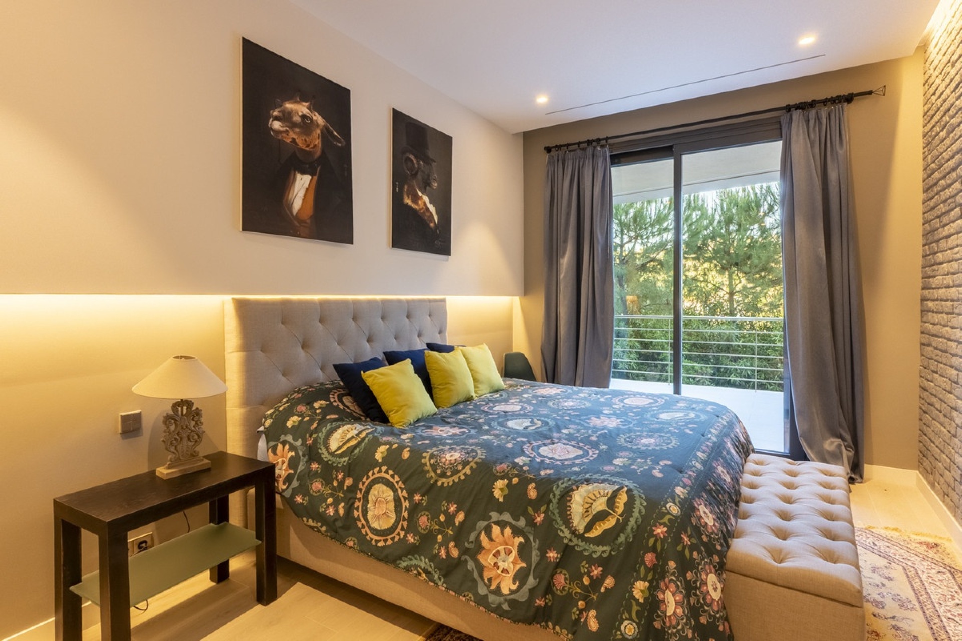 Resale - Villa - Benahavís - Benahavís Centro