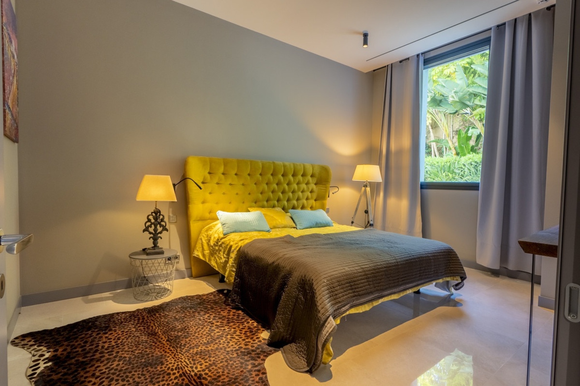 Resale - Villa - Benahavís - Benahavís Centro
