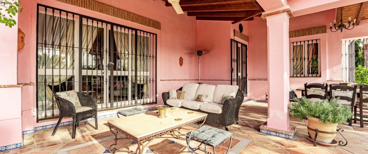 Resale - Villa - Benahavís - Benahavís Centro