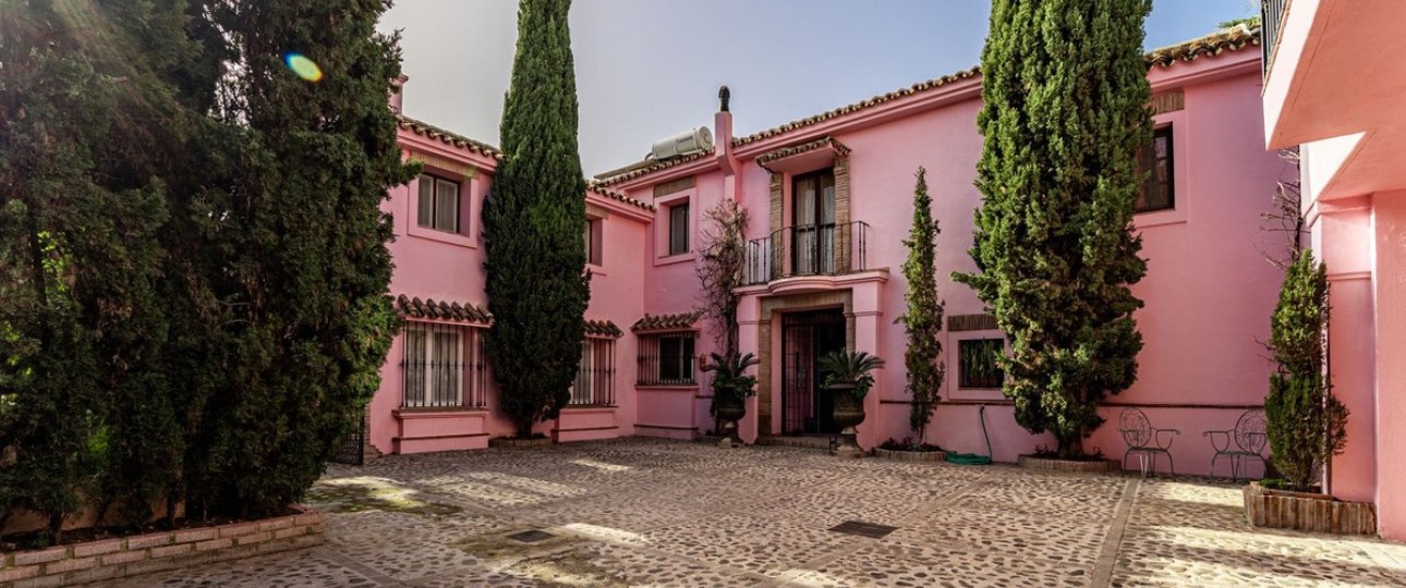 Resale - Villa - Benahavís - Benahavís Centro