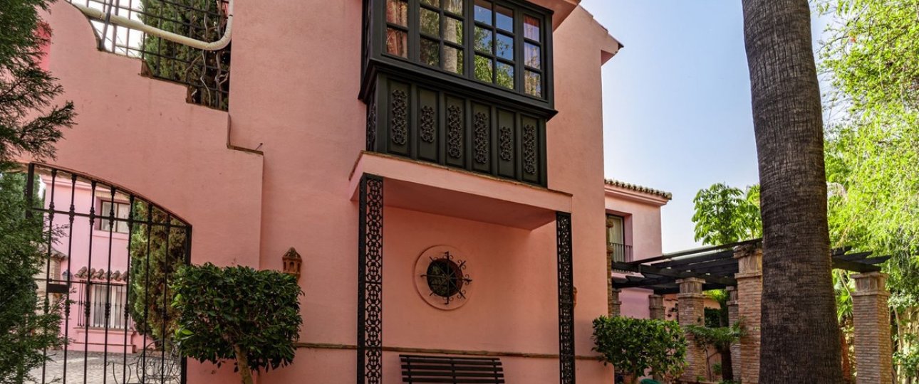 Resale - Villa - Benahavís - Benahavís Centro