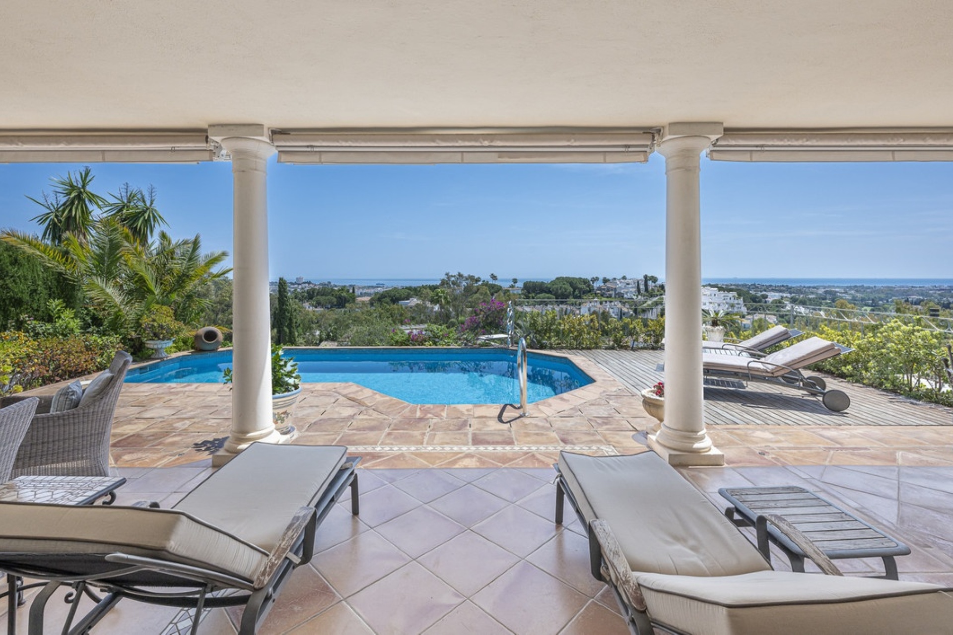 Resale - Villa - Benahavís - Benahavís Centro