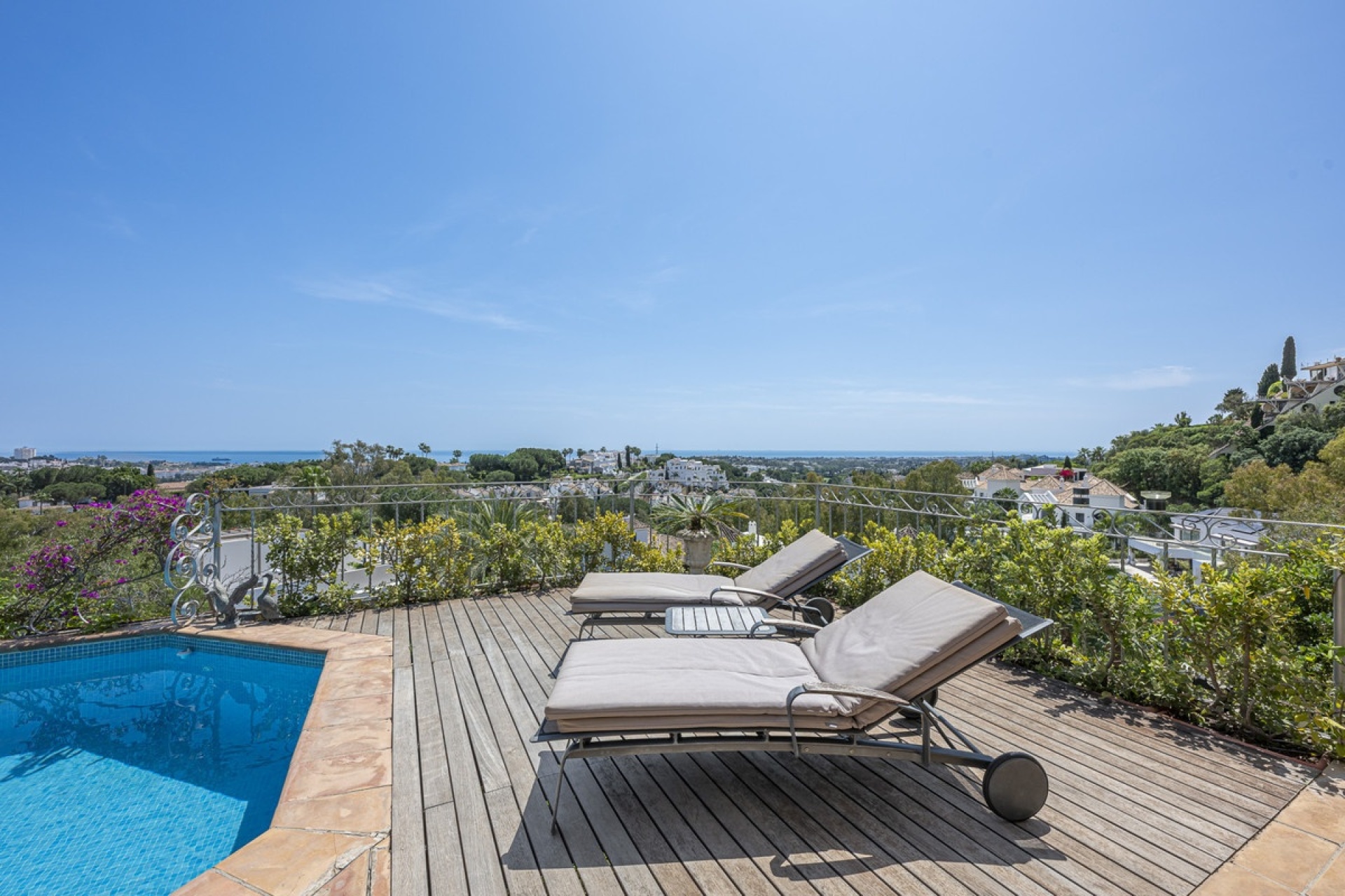 Resale - Villa - Benahavís - Benahavís Centro