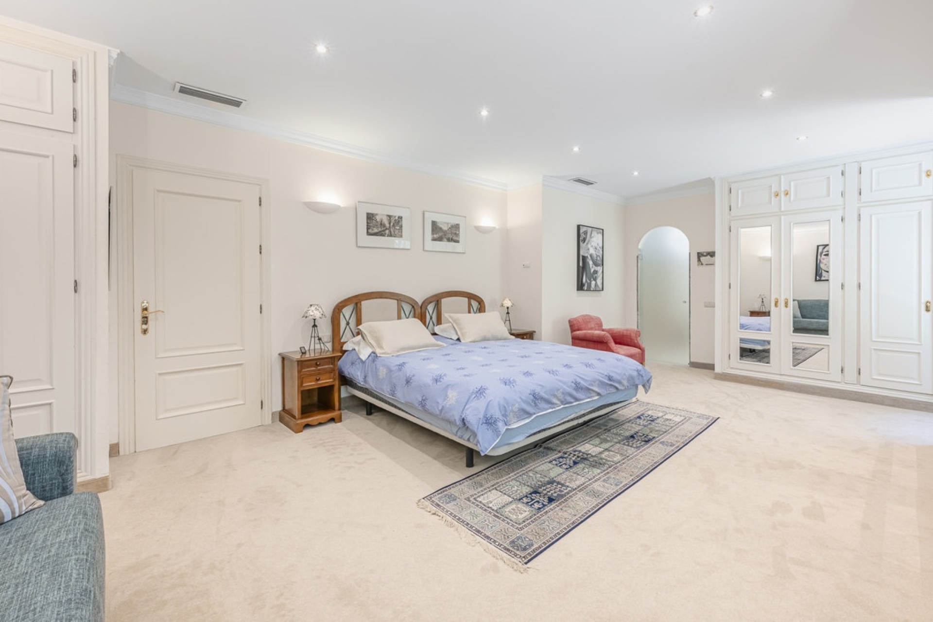 Resale - Villa - Benahavís - Benahavís Centro