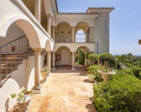 Resale - Villa - Benahavís - Benahavís Centro