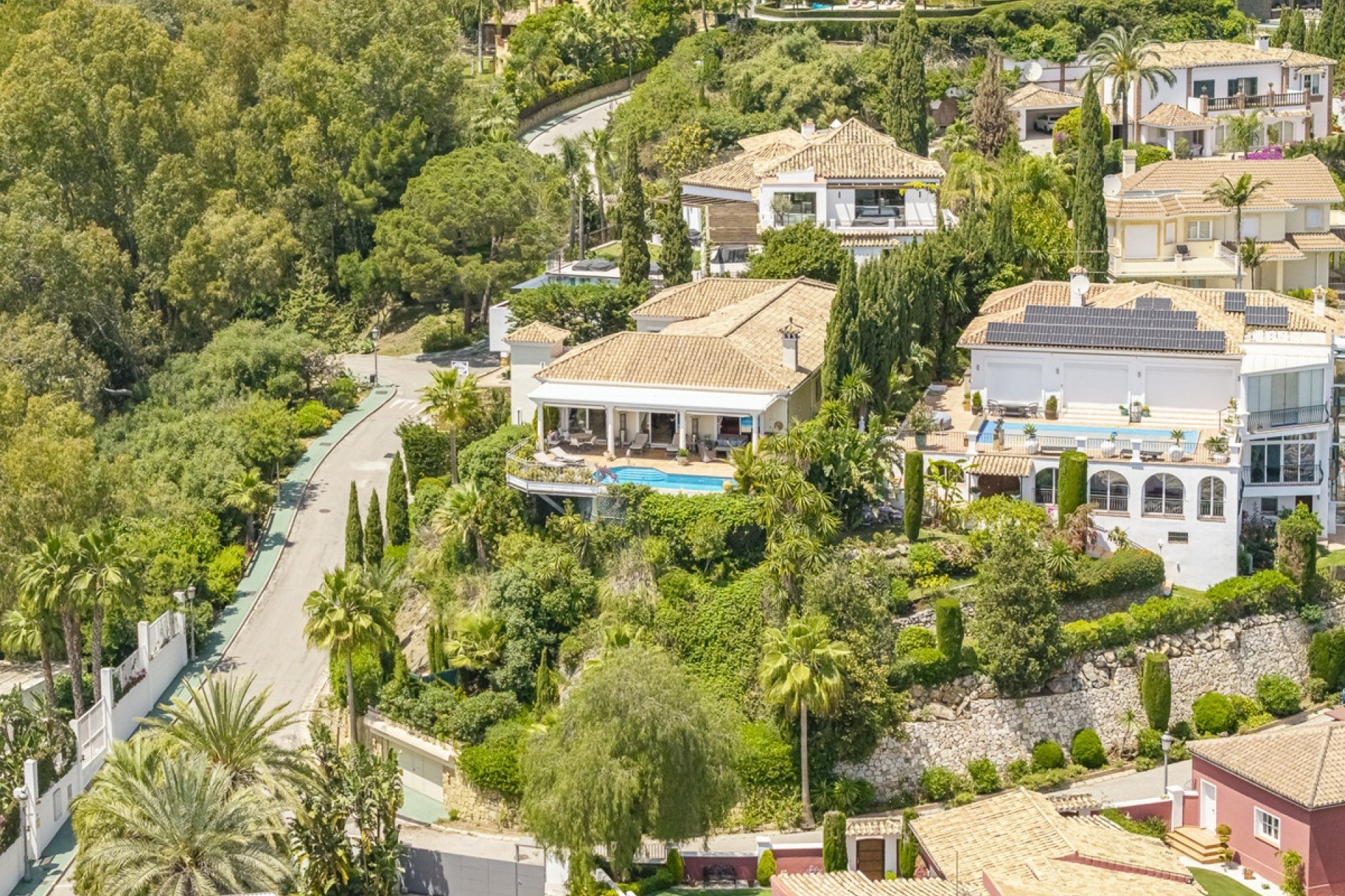 Resale - Villa - Benahavís - Benahavís Centro