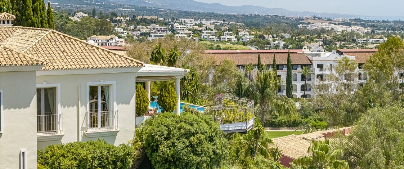 Resale - Villa - Benahavís - Benahavís Centro