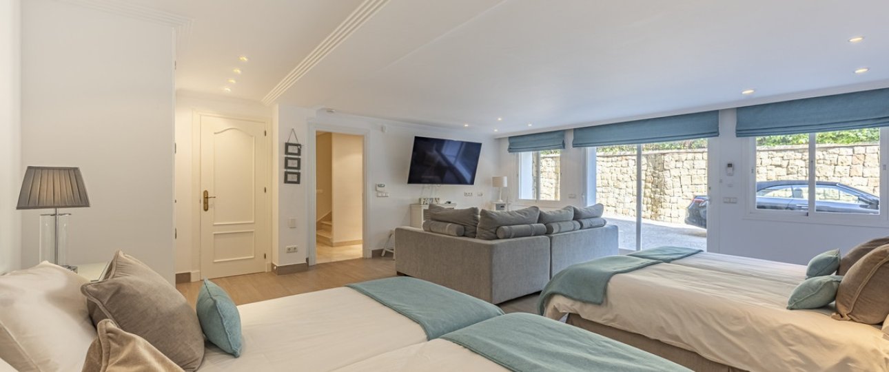 Resale - Villa - Benahavís - Benahavís Centro