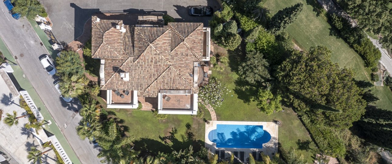Resale - Villa - Benahavís - Benahavís Centro