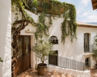 Resale - Villa - Benahavís - Benahavís Centro