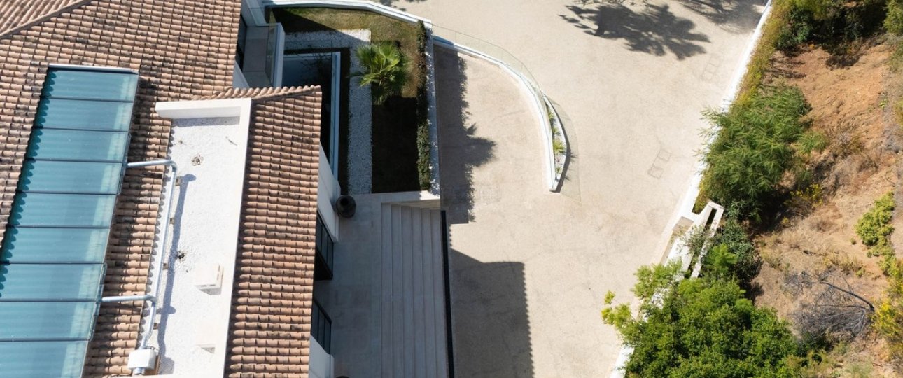 Resale - Villa - Benahavís - Benahavís Centro