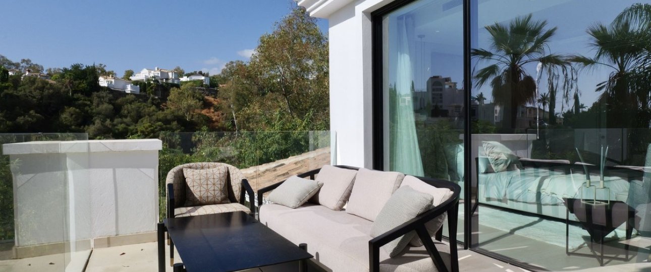 Resale - Villa - Benahavís - Benahavís Centro