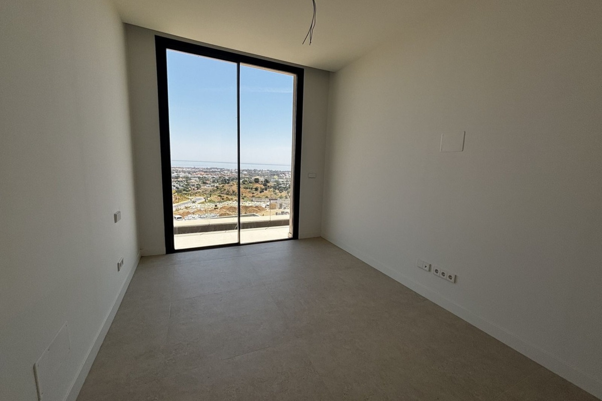 Resale - Villa - Benahavís - Benahavís Centro