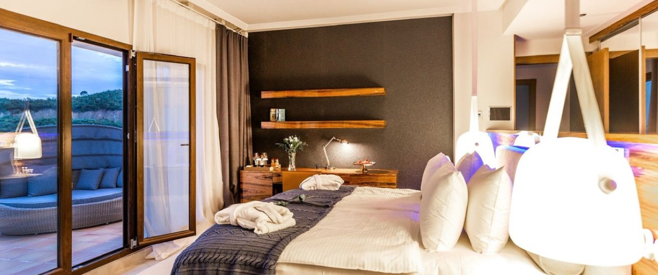 Resale - Villa - Benahavís - Benahavís Centro