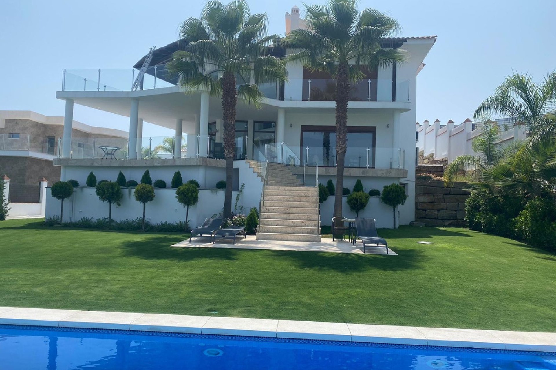Resale - Villa - Benahavís - Benahavís Centro