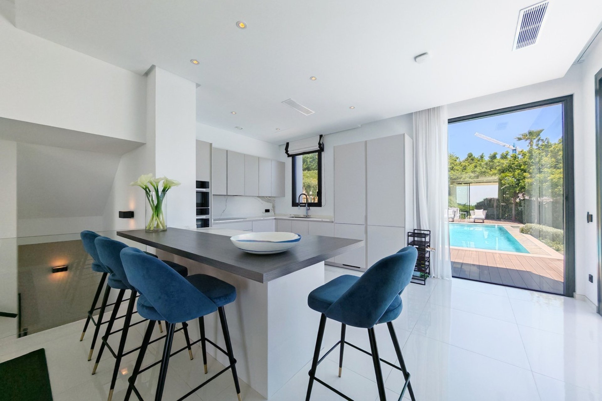 Resale - Villa - Benahavís - Benahavís Centro