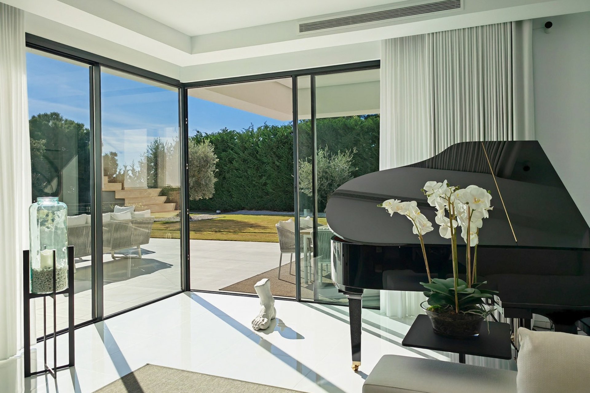 Resale - Villa - Benahavís - Benahavís Centro
