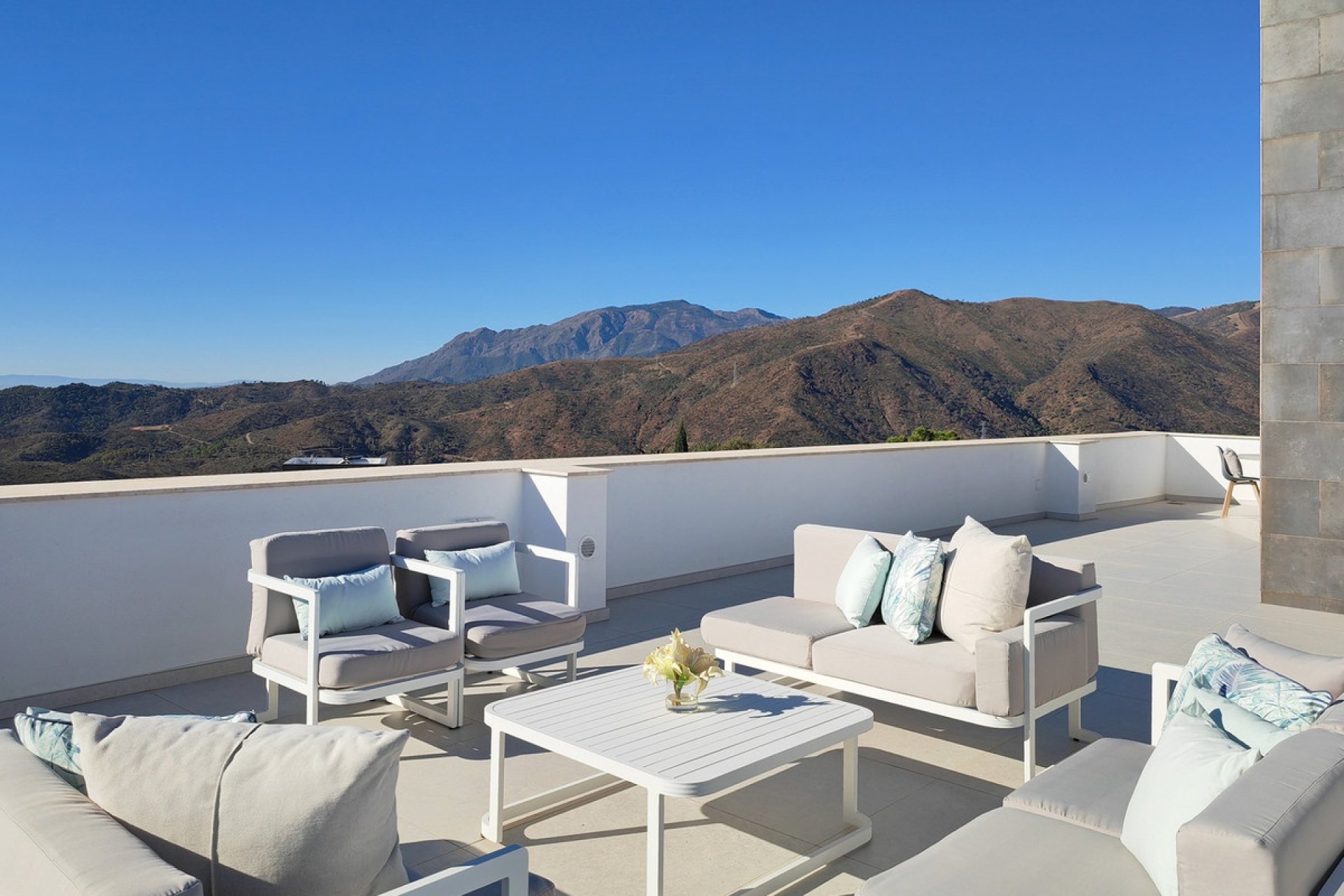 Resale - Villa - Benahavís - Benahavís Centro