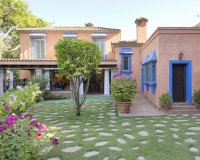 Resale - Villa - Benahavís - Benahavís Centro