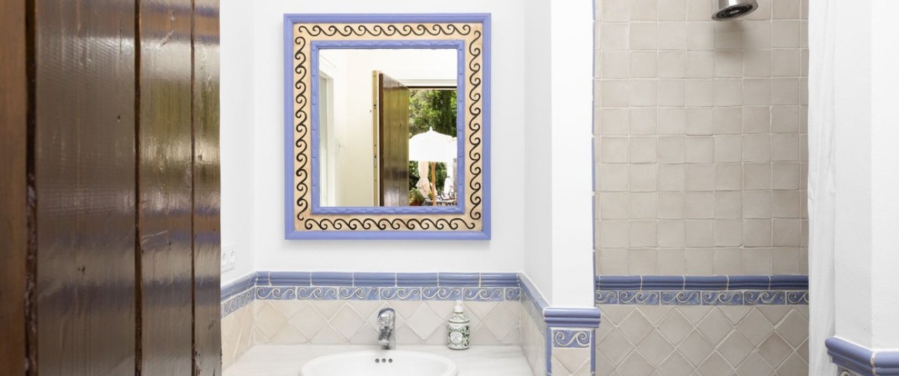 Resale - Villa - Benahavís - Benahavís Centro