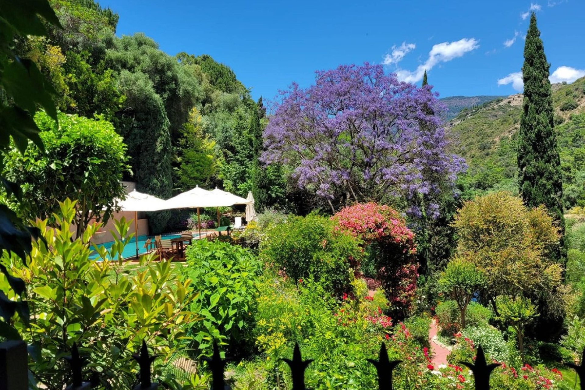 Resale - Villa - Benahavís - Benahavís Centro