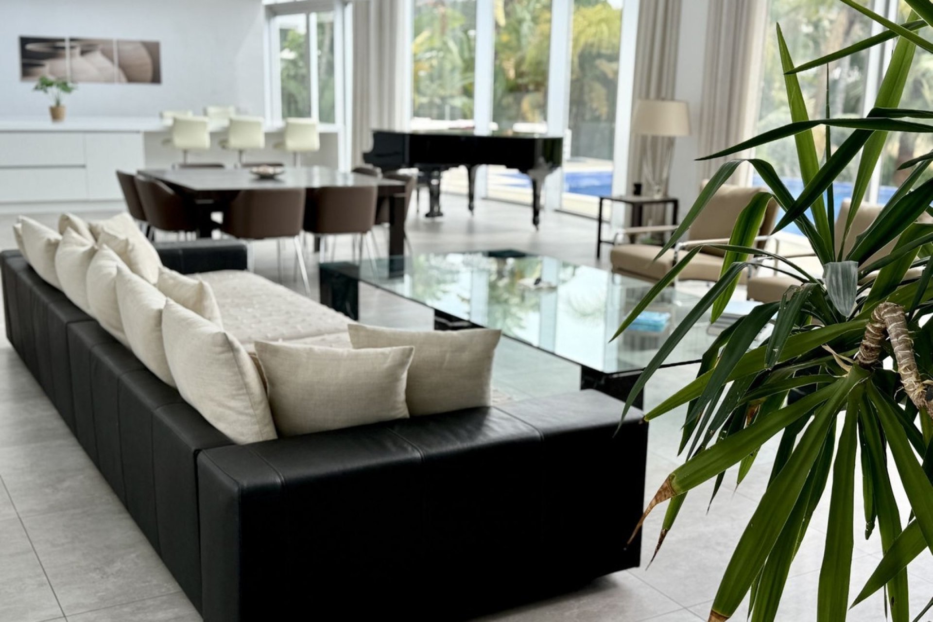 Resale - Villa - Benahavís - Benahavís Centro