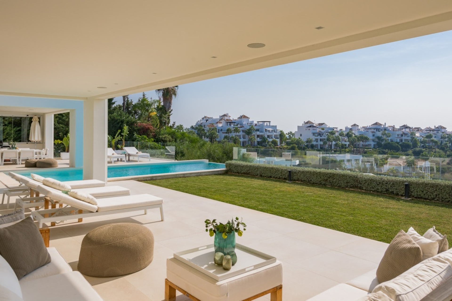 Resale - Villa - Benahavís - Benahavís Centro